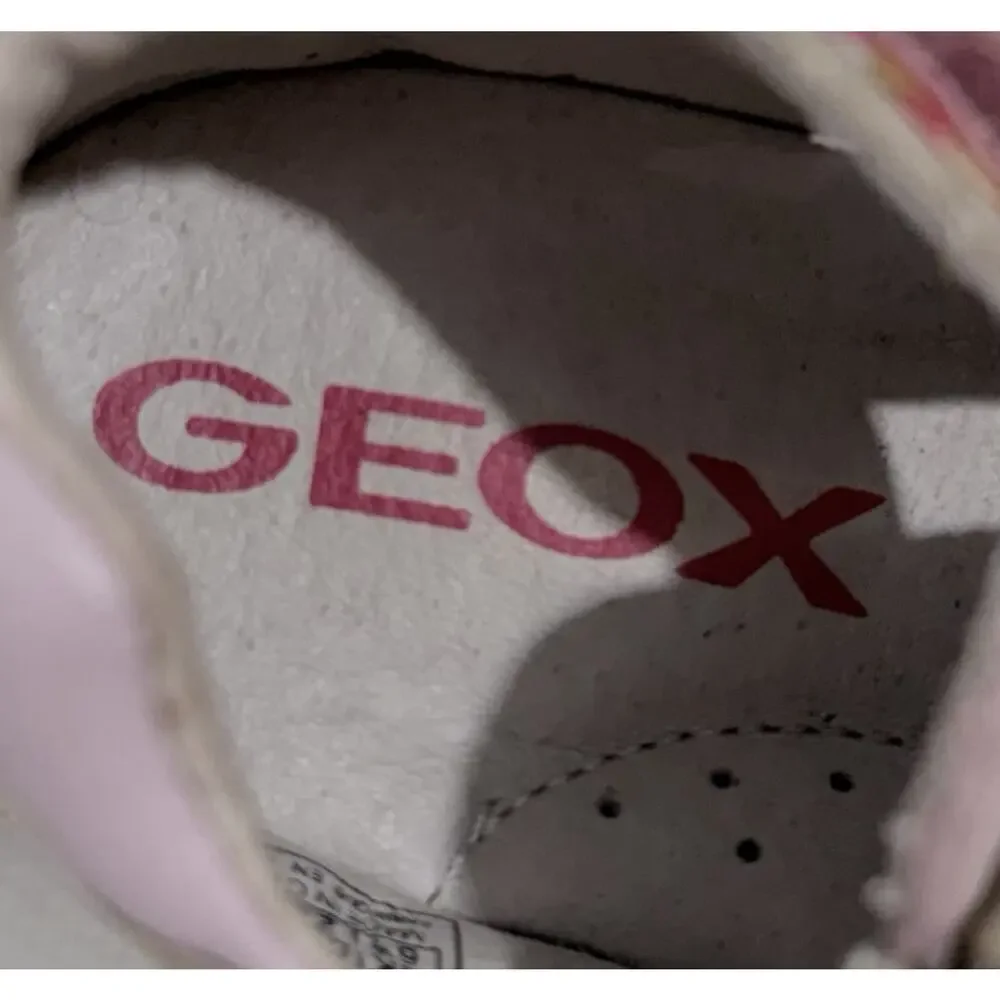 Geox Respira Shoes Girls Sandals US 6.5 EUR 22 Leather Dusty Pink Beige Logo